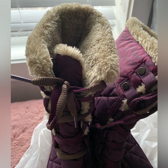 Columbia lined and waterproof winter boots - Picture 8 of 10